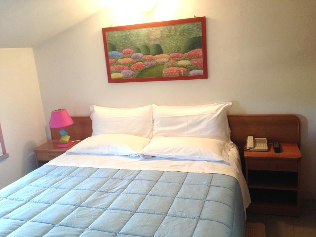 Albergo Romagna Фратта-Терме Номер фото